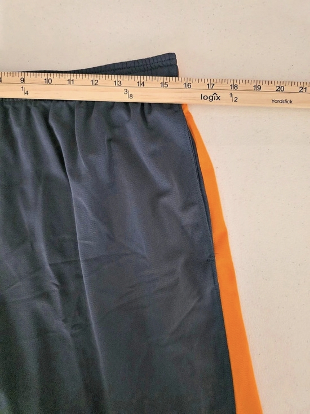 Under Armour Men's Color Block Athletic Shorts Gray & Orange Large - Picture 7 of 9